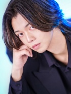 徠らい