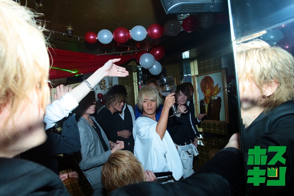 大西さん支配人&えいちぇる主任BD&麗音幹部補佐昇格イベント